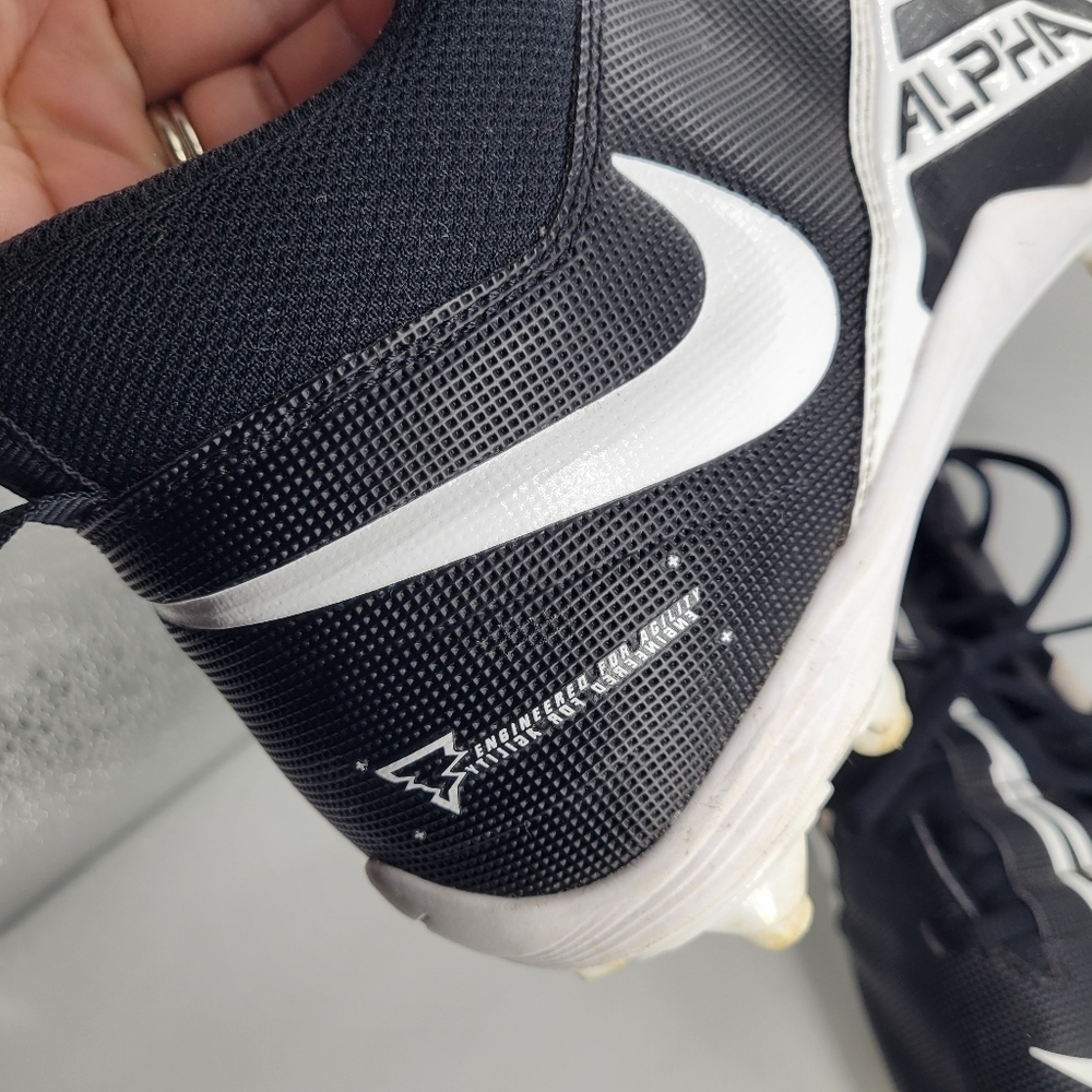 Nike Alpha Engineered Black and White Athletic Cleats Size 11 Lace up - Picture 6 of 12